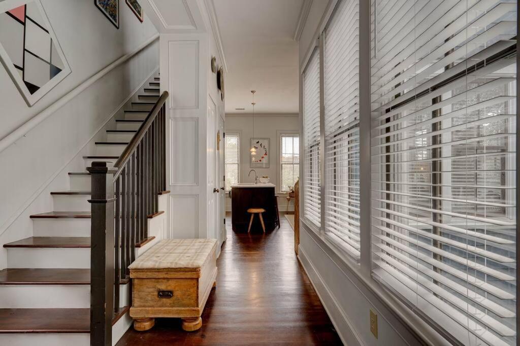 Elegant Sunlit Home With Private Rooftop Oasis Charleston Eksteriør bilde